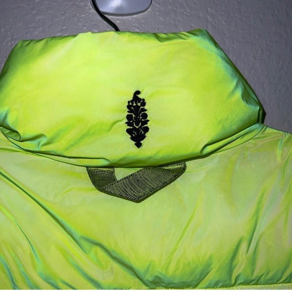 Like-new FP Movement In A Bubble Oversized Puffer Vest - Picture 10 of 10